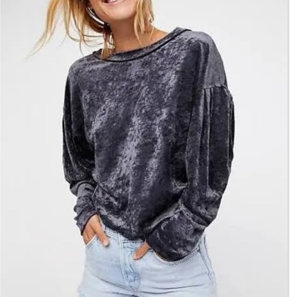 WE THE FREE gray crushed velvet sweatshirt size small cozy fall winter holiday - Picture 1 of 6